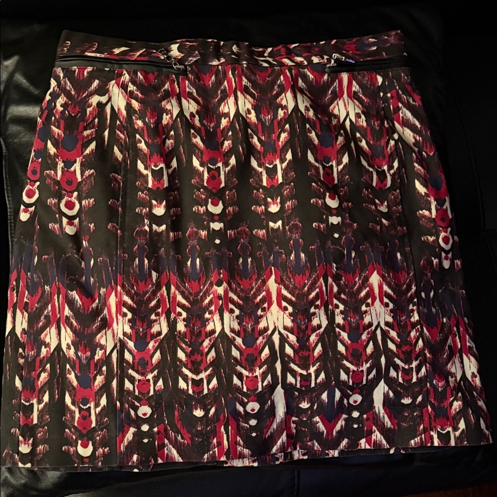 H&M A-Line Skirt with Red and Black Pattern - Picture 1 of 5